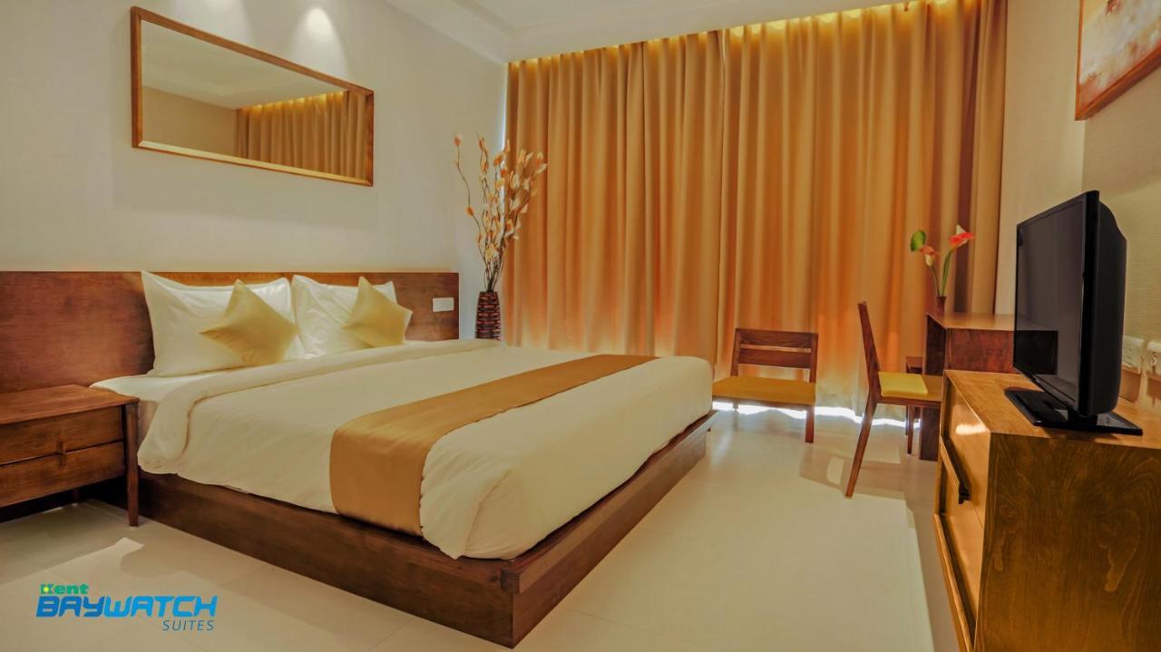 Kent Baywatch Suites Kochi Εξωτερικό φωτογραφία