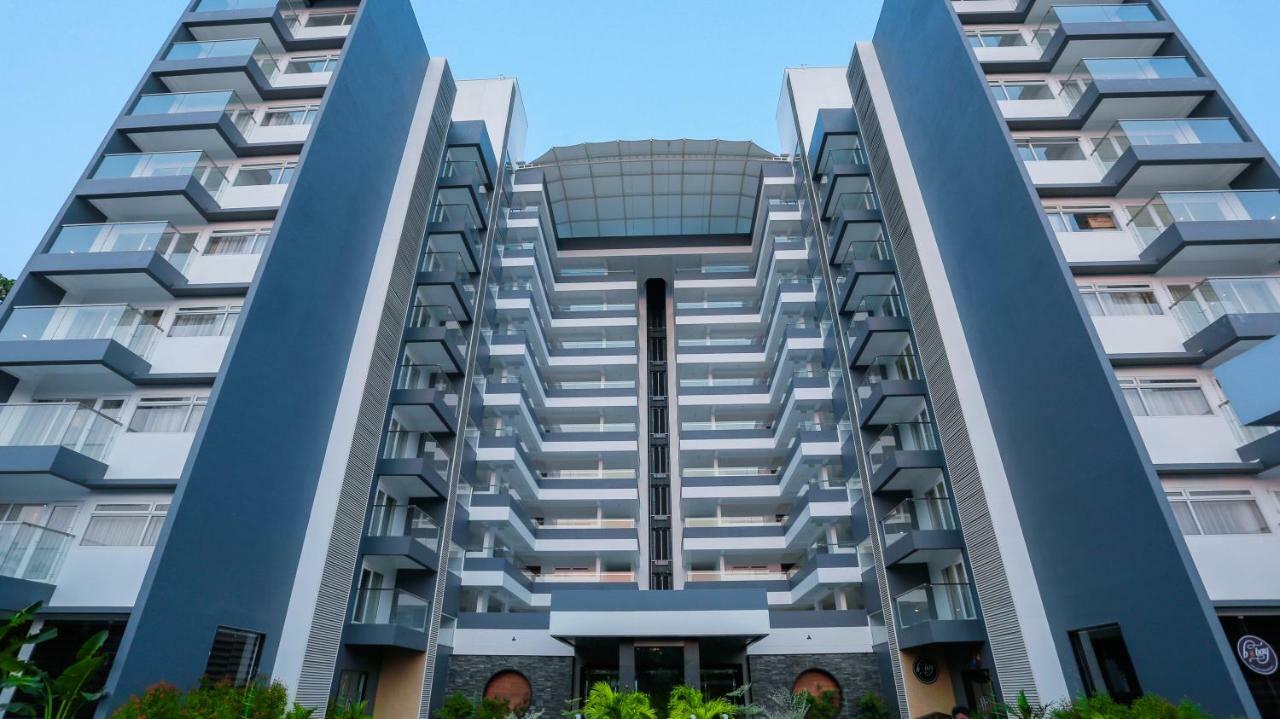 Kent Baywatch Suites Kochi Εξωτερικό φωτογραφία